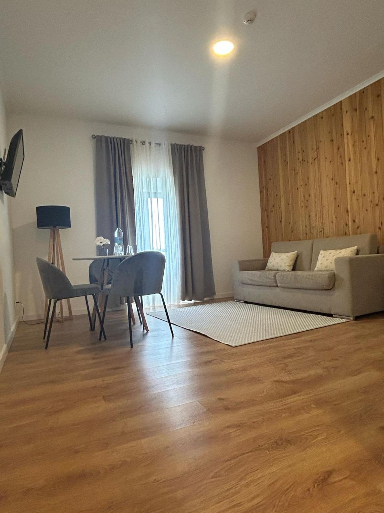 Vila Rosario Πόντα Ντελγκάντα Εξωτερικό φωτογραφία